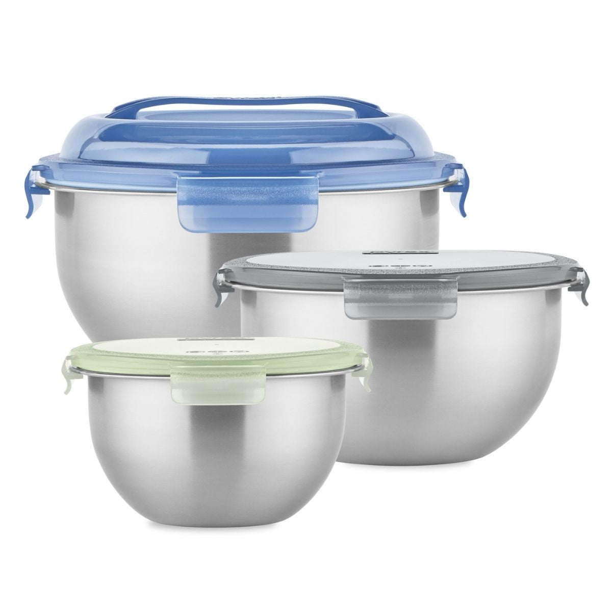 Measuring cups and spoons