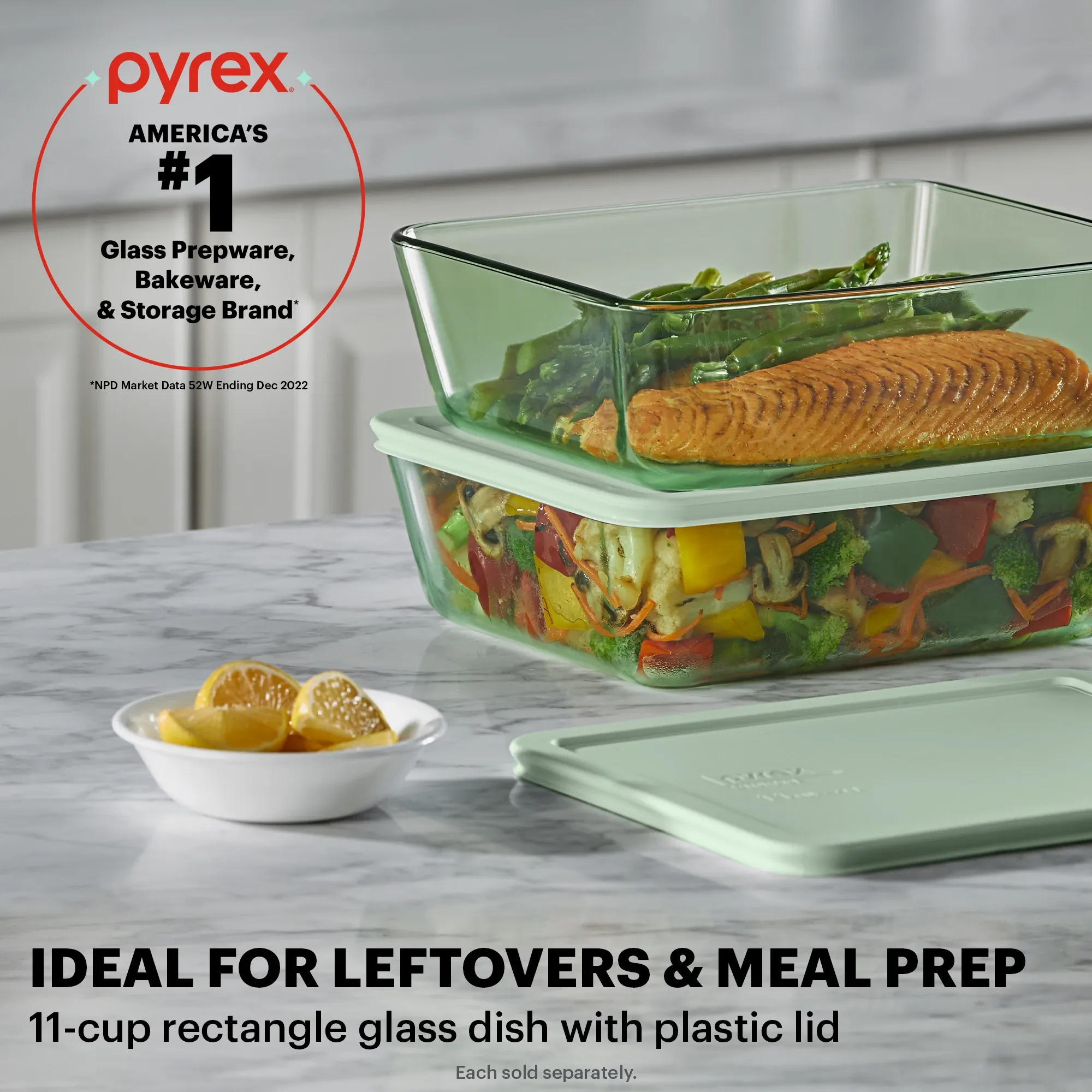 Pyrex® Simply Store® Tinted 11-cup Rectangle Storage with Green Plastic Lid